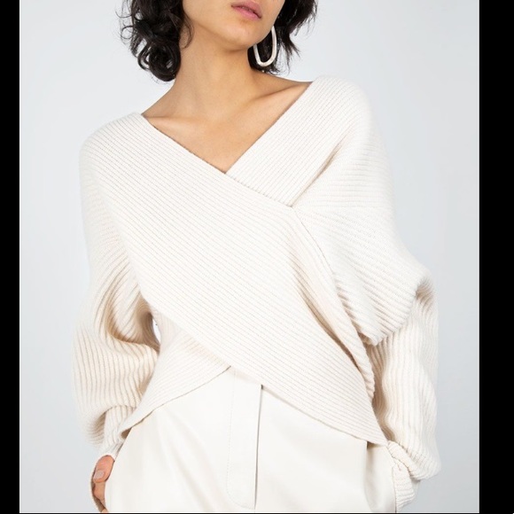 Frankie Shop Sweaters - Frankie Shop Cream Ribbed Criss Criss Sweater M